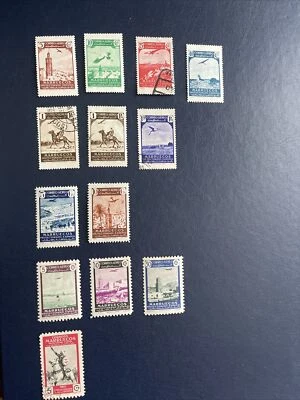 SPANISH MARRUECOS 1938-1950 AIRMAIL 13 Stamps(8 MLH,5 Used LH), - Image 1 of 4