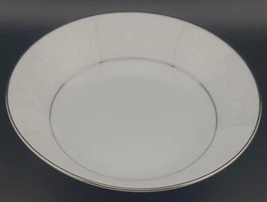 Noritake Ranier 6909 Dessert/Fruit Bowl - Picture 1 of 1