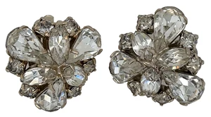 Vintage Weiss Clear Rhinestone Silver Tone 1" Clip Earrings Signed c1960 - Picture 1 of 3