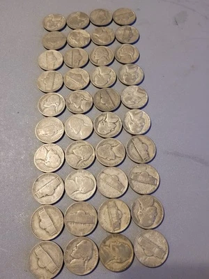 1943-P JEFFERSON 35% SILVER WAR NICKELS ROLL OF 40 COINS, CIRCULATED free ship - Image 1 of 4