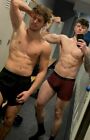 Shirtless Male Muscular Fit Gym Jock Hunks Beefcake Locker Room PHOTO 4X6 B1564