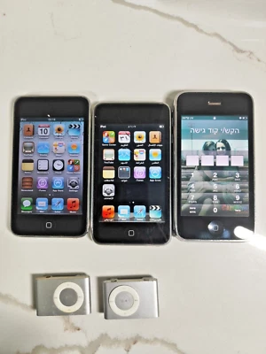 Apple iPod touch 3rd Generation Black (32 GB) , Ipod 2rd 8 GB , iphone 3G 8 GB - Image 1 of 4