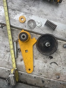 IDLER ARM ASSY  98460048 98490008 HYDRAULIC - Picture 1 of 11
