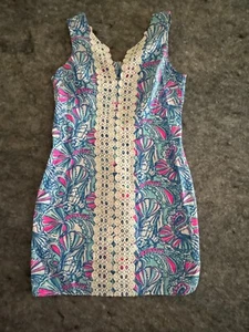Lilly Pulitzer for Target 20th Anniv My Fans Shift Dress Sz 10 Blue Pink Crochet - Picture 1 of 6