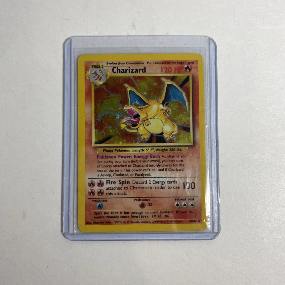 1999 Pokémon TCG Charizard 4/102 Holo Rare Base Set Unlimited Card - Image 1 of 4