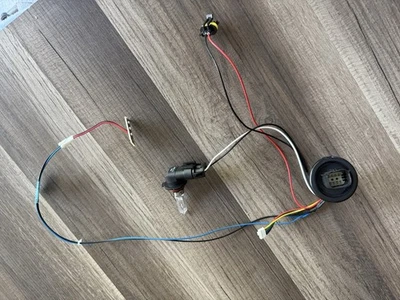 GMC YUKON 2015-2020 FARO OCULTO XENÓN DORMAN CABLE ARNÉS CON BOMBILLA Foto 1 de 4