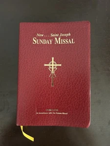 Saint Joseph Sunday Missal Large Type 2023 With Christian Prayer Catholic Book - Picture 1 of 9