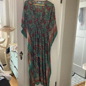 Pax Philomena Damen Blumenmuster Baumwolle Kaftan Einheitsgröße - Bild 1 von 7