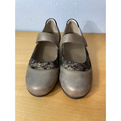 Zapatos Drew Mary Jane 10M Cuero Taupe Capricho Preppy Twee Nuevos sin Etiquetas Foto 1 de 4