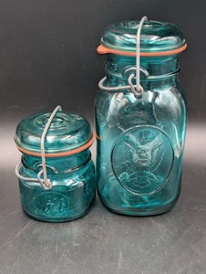 2 Vintage KUGEL Bicentennial 1776-1976 blau Glas Einmachgläser mit Deckel TOP - Bild 1 von 24