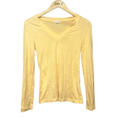 Zenana Outfitters Yellow Long Sleeve Fitted Tee Shirt Size S V-neck Lightweight - Image 1 of 4