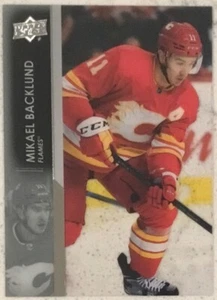 2021-22 Upper Deck Series 2 Clear Cut SP #275 Mikael Backlund FREE SHIP - Picture 1 of 2