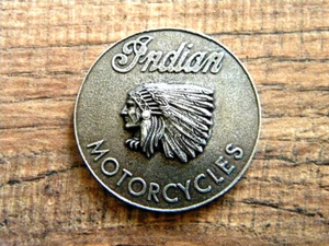 INDIAN MOTORCYCLES VEST PIN LAPEL HAT BADGE 1-1/2" FOUR SCOUT BOBBER ROADMASTER - Foto 1 di 1