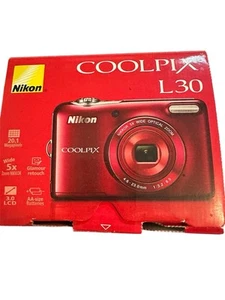 Cámara digital Nikon COOLPIX L30 20,1 MP - roja - Imagen 1 de 3