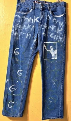 Vintage Basic Editions Relaxed Fit Graffiti Stressed Jeans Sz 32/32 - Image 1 of 4