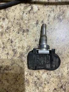 1 Piece Tire Pressure Monitor Sensor TPMS 315 MHz 52933-3N000 Fits Kia Optima - Picture 1 of 2