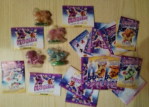 4 MAGIKI CAVALLINI delle stelle + tante CARTE IDENTITA e deplian - 2009 - Foto 1 di 4