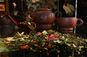 TOP: 1.000g CHINA GRÜNER TEE mit ROSENBLÜTEN - Himmlische Düfte - Bild 1 von 3