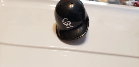COLORADO ROCKIES BATTING  #675  POCKET PRO HELMET RIDDELL BASEBALL Cover