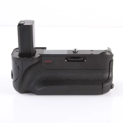 Vertical Battery Grip For Sony A6000 DSLR Camera as BG-3DIR + IR Wireless Remote - Image 1 of 4