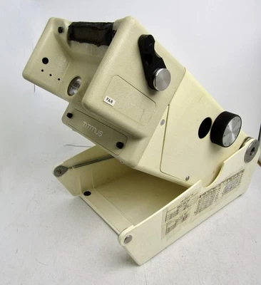 Probador de Visión Titmus II-S - Modelo Portátil con Estuche y Accesorios - COMO ESTÁ Foto 1 de 4
