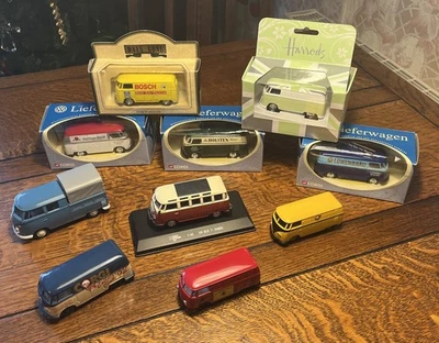 Corgi Toys VW Lieferwagen  Van Split Screen 1:43 DaysGone Harrods Etc. Bundle  - Image 1 of 4
