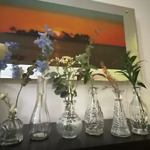 7 Small Glass Vases for Centerpieces Clear Vases for Flowers Wedding Decoration - Picture 1 of 11