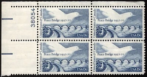 US - 1977 - 13 Cents Blue US - Canada Peace Bridge Issue Plate Block # 1721 NH - Picture 1 of 1