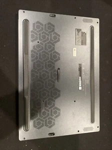 MSI Delta 15 A5EFK-097US 15,6-Zoll-Laptop-Untergehäuse - Bild 1 von 2