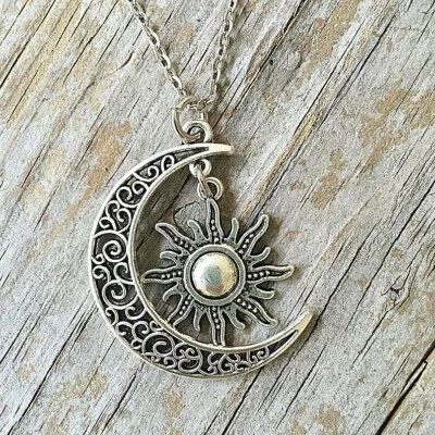 Unisex Sole & Luna Ciondolo Placcato Argento Collana Alla Moda Elegante Gioielli - Immagine 1 di 2