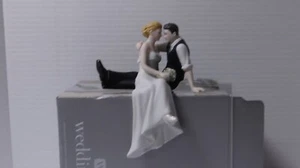 Weddingstar Cake Topper “The Look Of love” Bride And Groom with Box - Picture 1 of 4
