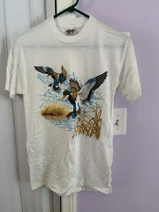 Vtg Mega-Tee Mallard Ducks Tshirt Single Stitch Size S NWOT NOS - Picture 1 of 7