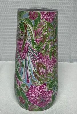 Lilly Pulitzer Insulated Travel Mug 12 oz Aluminum W/ Plastic Lid Pink & Green - Image 1 of 4