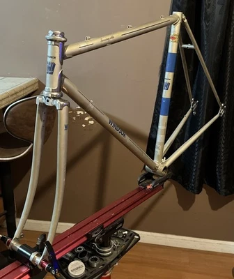 Cuadro de acero Windsor Touring Elite vintage años 80 con orugas pequeño 52 Foto 1 de 4