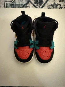 2018 Nike Air Jordan 1 Mid PS 640735-125 Multi Color Retro Youth Kids 6c - Picture 1 of 5