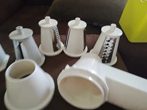 Presto PRESTO Model No. 02910 Salad Shooter - Electric Slicer / Shredder - Picture 1 of 9