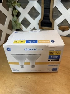 (2 bulbs) GE classic LED PAR38 Floodlight, 13 watts, 1050 Lumens, Outdoor Wet - Picture 1 of 4