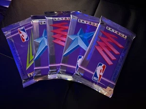 Skybox Basketball Serie 1 1991-92 - (5) Pack s (15 carte per confezione) NUOVO/SIGILLATO - Foto 1 di 1