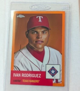 2022 Topps Chrome Platinum Anniversary Ivan Rodriguez Orange Refractor 25/25 HOF - Bild 1 von 2
