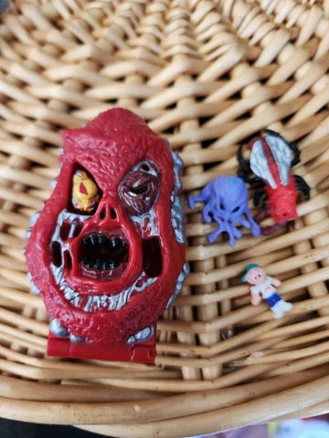 1992 Mighty Max Horror Heads Series 1 3" Lava Beast with 3 Figures Bluebird Toy Cover