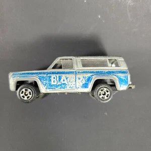 Playart Vintage Chevy Blazer Silver Diecast SUV Car 1:64 Scale - Picture 1 of 8