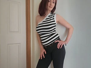 Black and White Stripe Bare Shoulder Sexy Club Tank Top Small Le Chateau - Picture 1 of 4