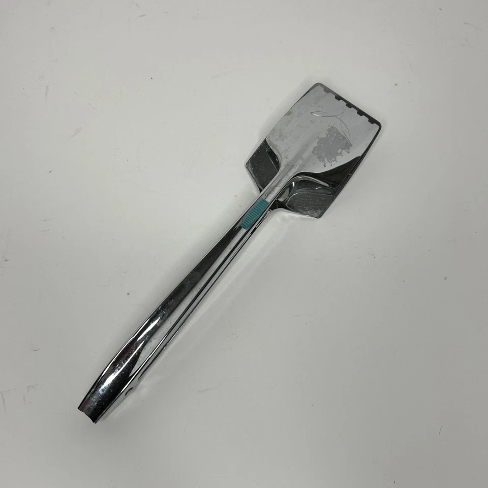 Vintage MCM FOLEY CHROME TONGS SPATULA COMBO KITCHEN GADGET  194113- VINTAGE - Image 1 of 4