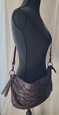 Bolso de hombro Candice Los Angeles púrpura con cadenas Foto 1 de 4