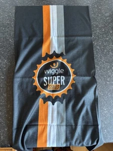 Wiggle Super Series Cycling Face Mask! - BRAND NEW! - Picture 1 of 4