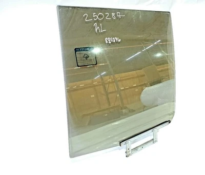 1996 1997 1998 Lexus LX450 OEM Left Rear Door Glass  - Image 1 of 4