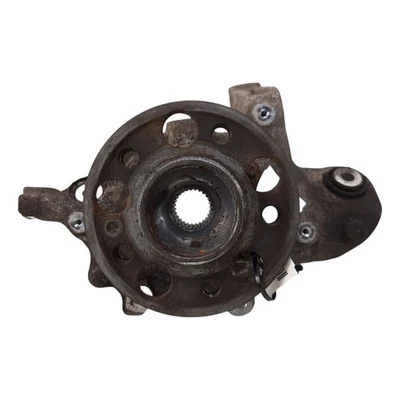 MERCEDES-BENZ C200 Sport 2015 Hub Right Side Rear - Image 1 of 4