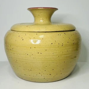Studio Signed Pottery Speckled Stoneware Crock Pot/cookie Jar & Lid 9in By 7.5in - Picture 1 of 6
