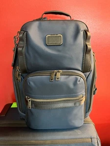 NUEVA Mochila para Laptop Tumi ALPHA BRAVO SEARCH 17” Nylon Balístico - AZUL MARINO - Imagen 1 de 5