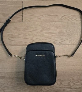 Michael Kors Jet Set Travel medium pebbled leather Crossbody Bag - Picture 1 of 6